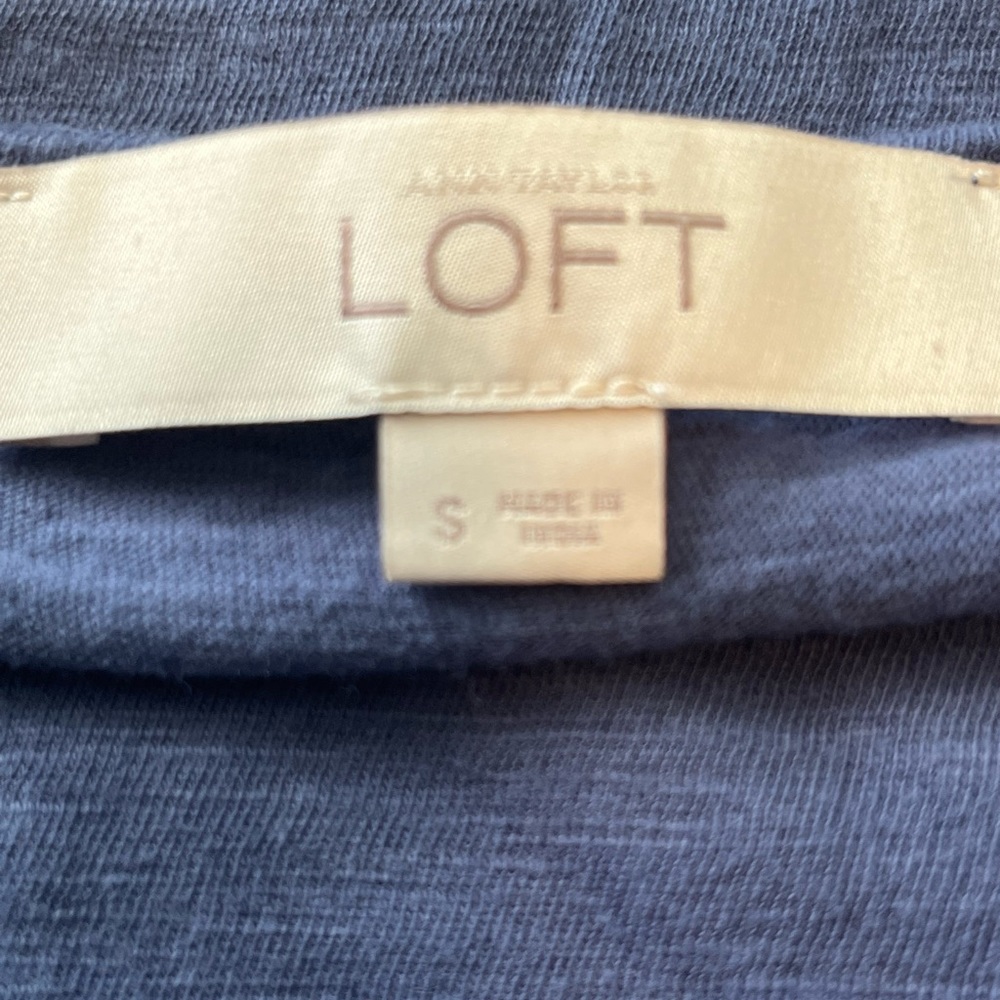 Loft Top - Picture 2 of 3